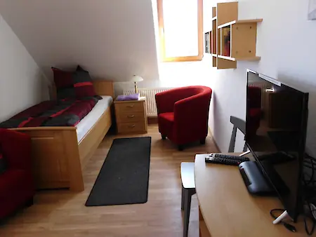 Bild in der Bildergallerie zu Einzelzimmer in der Pension Saskia Döbeln